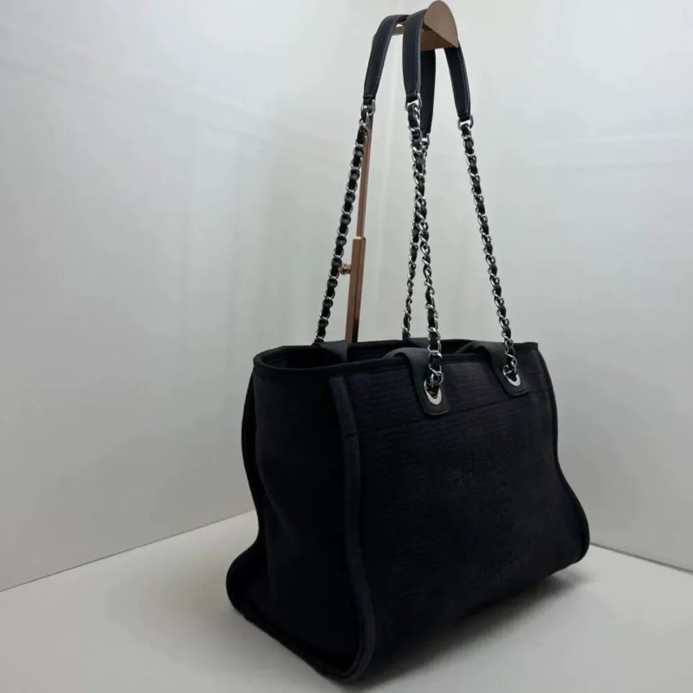 Chanel Women Pre-Loved Bag Very Good Condition